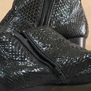 Giorgio Brutini private collection snake skin men short zip up boots ? 8 black Giorgio Brutini | Shoes | Giorgio Brutini Private Collection  main image 3